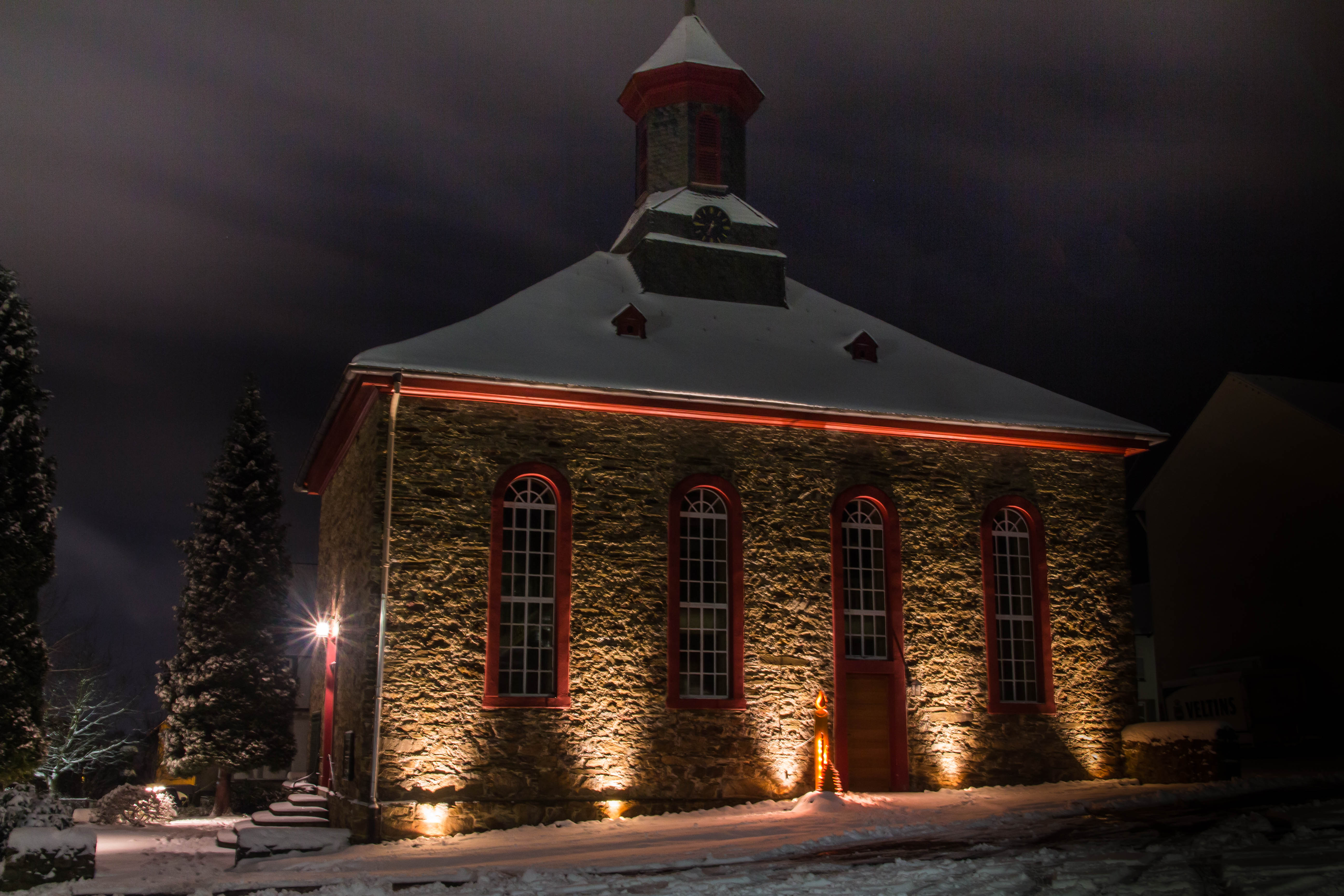 Bild zu Kirchenbeleuchtung